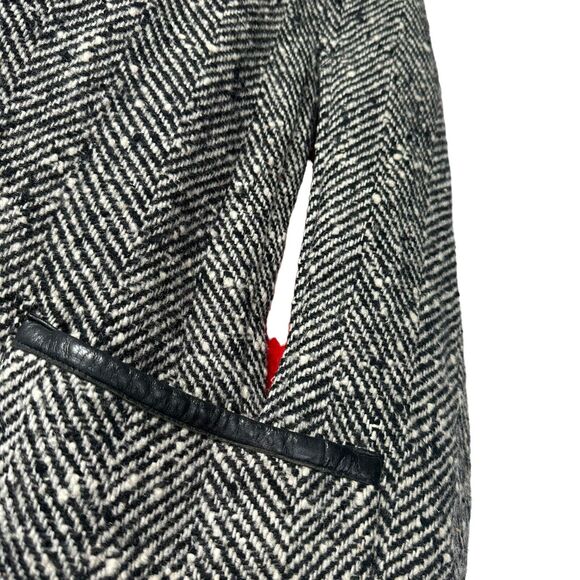 Vintage 80’s wool Herringbone dark academia Cape Cloak Damaged - Picture 3 of 11